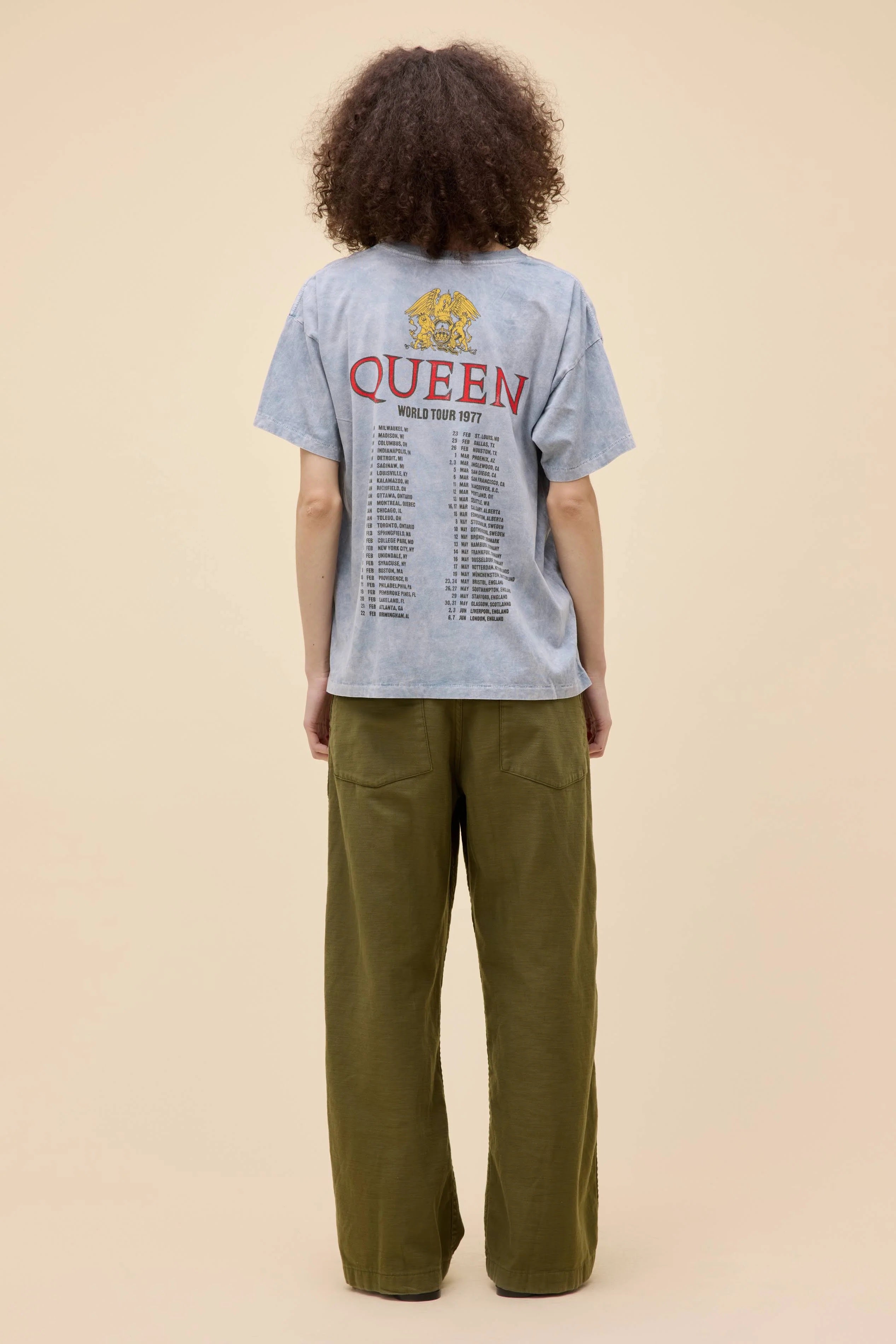 Daydreamer Queen World Tour 1977 Merch Tee