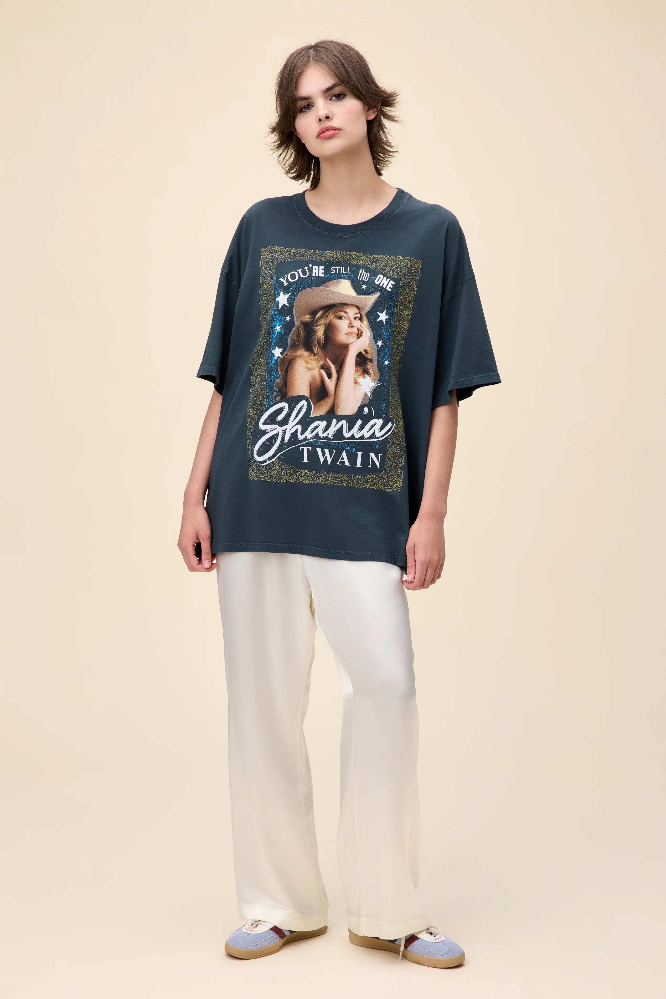 Daydreamer Shania Twain Still The One One Size Tee
